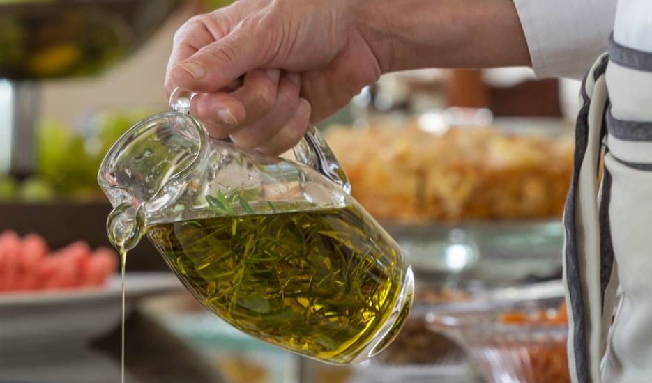 OLIVE-OIL (1)